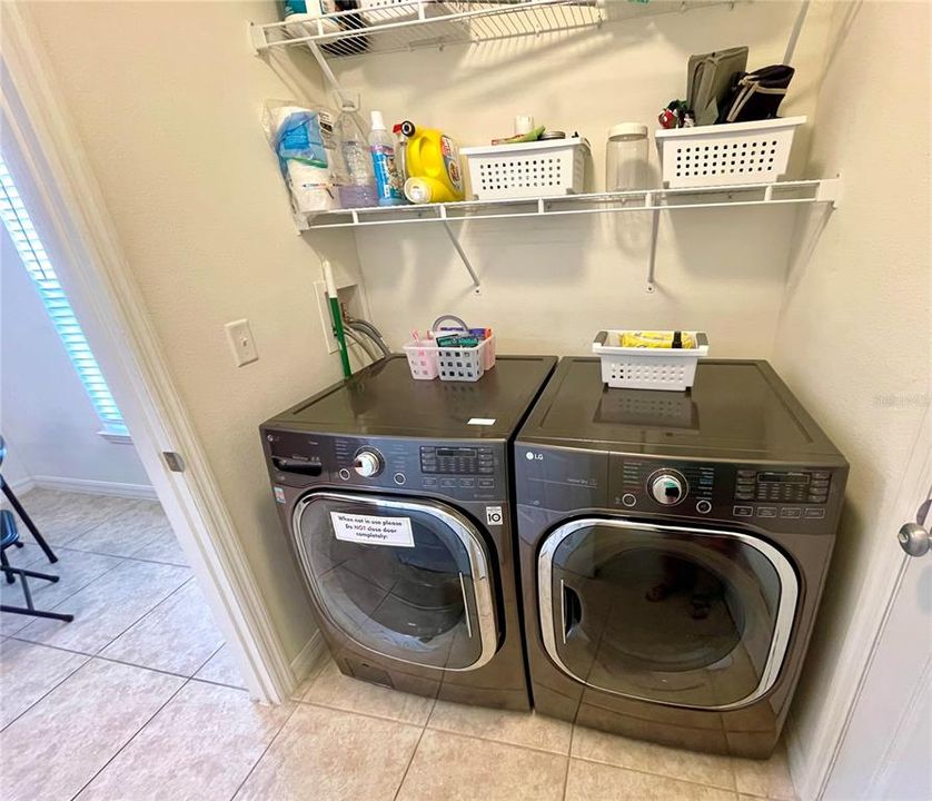 For Sale: $279,900 (3 beds, 2 baths, 1546 Square Feet)