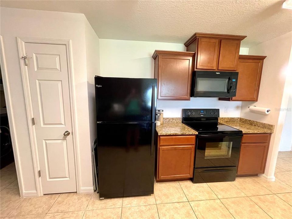 For Sale: $279,900 (3 beds, 2 baths, 1546 Square Feet)