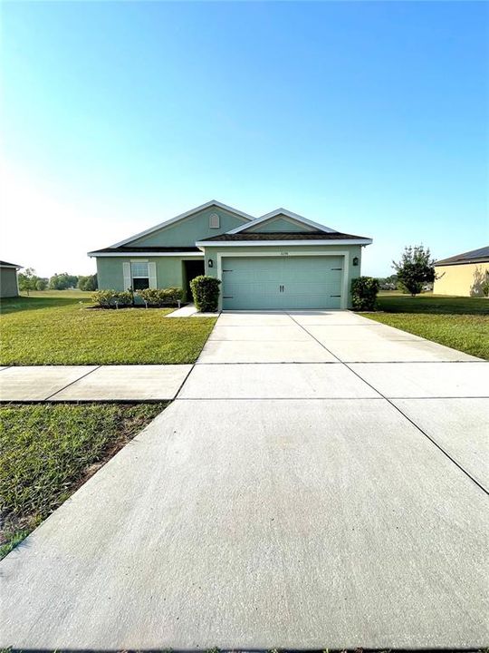 For Sale: $279,900 (3 beds, 2 baths, 1546 Square Feet)