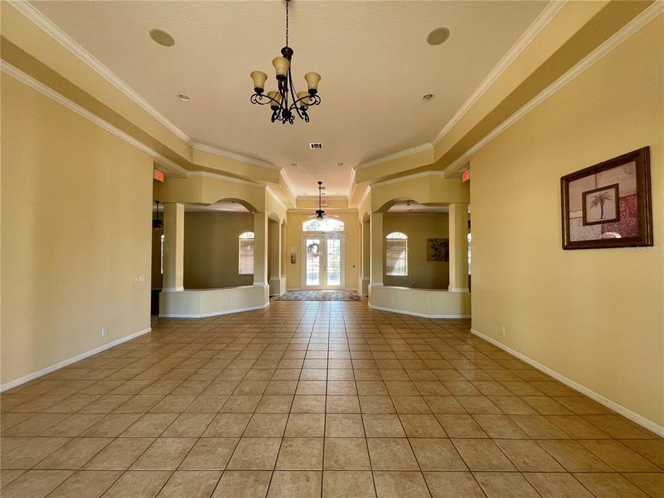 For Sale: $279,900 (3 beds, 2 baths, 1546 Square Feet)