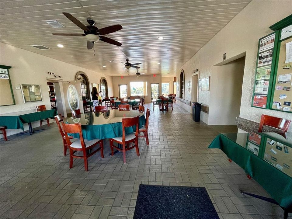 For Sale: $279,900 (3 beds, 2 baths, 1546 Square Feet)