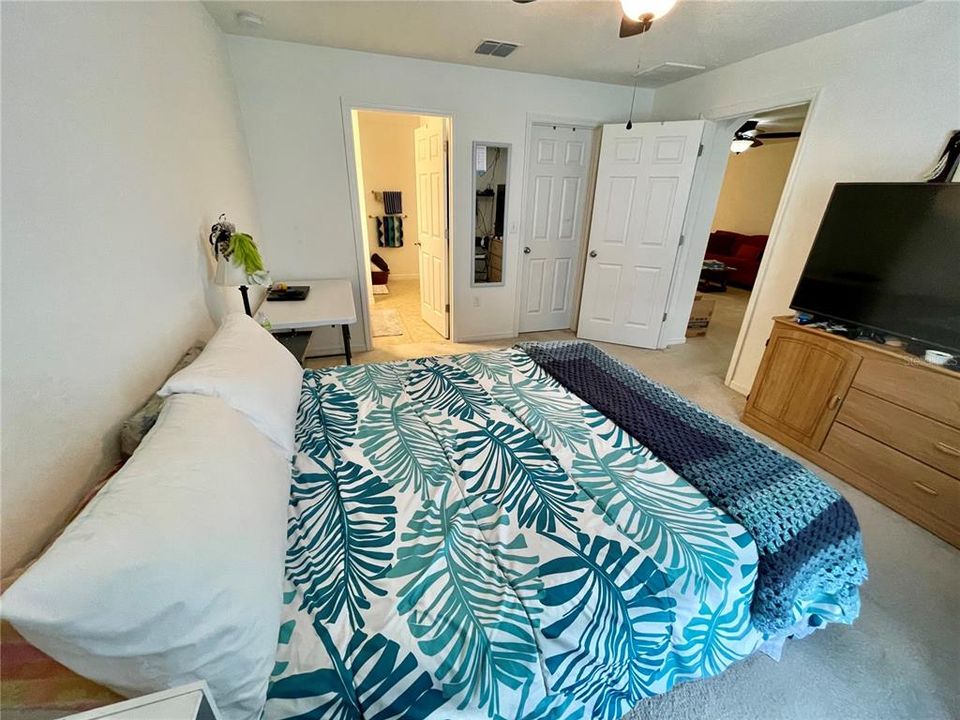 For Sale: $279,900 (3 beds, 2 baths, 1546 Square Feet)