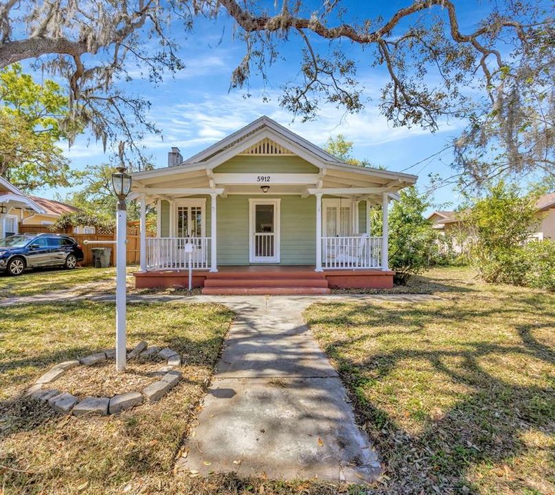 Charming Seminole Heights Bungalow with Front Porch!