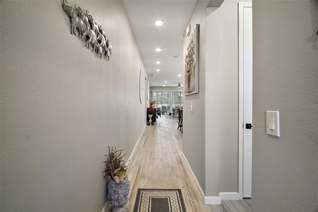 For Sale: $363,000 (4 beds, 2 baths, 1921 Square Feet)