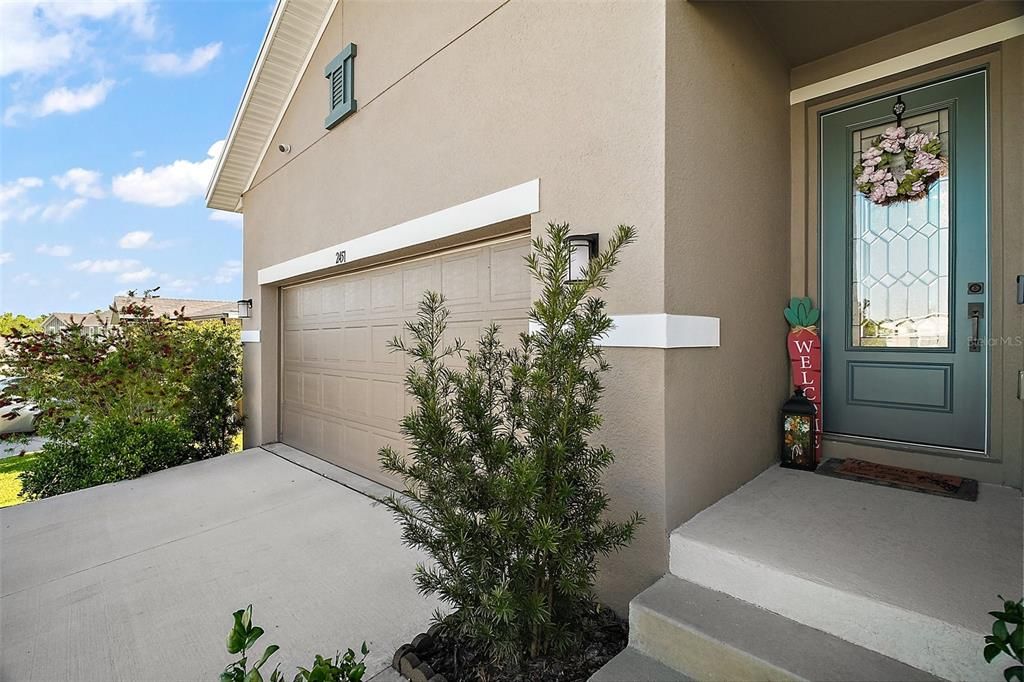 For Sale: $363,000 (4 beds, 2 baths, 1921 Square Feet)