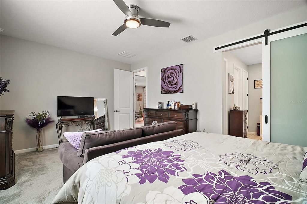 For Sale: $363,000 (4 beds, 2 baths, 1921 Square Feet)