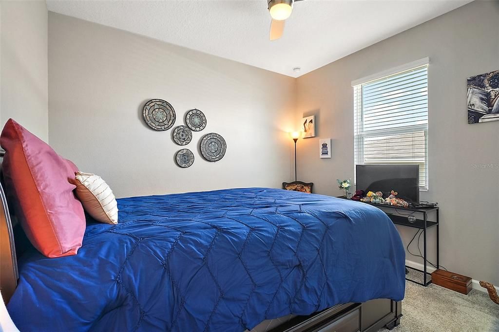 For Sale: $363,000 (4 beds, 2 baths, 1921 Square Feet)