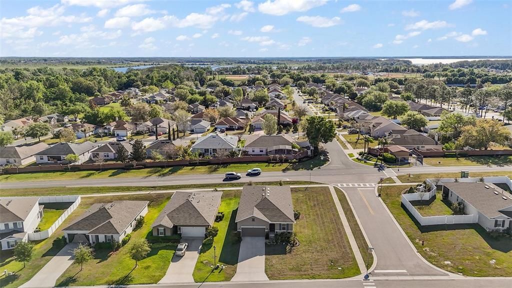 For Sale: $363,000 (4 beds, 2 baths, 1921 Square Feet)