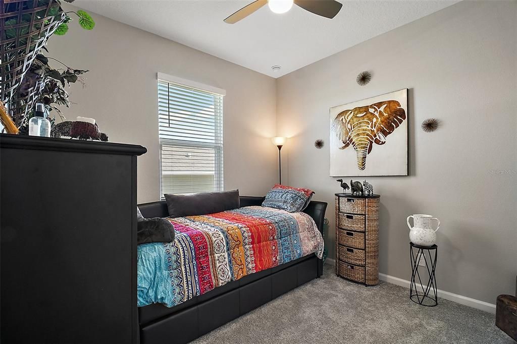 For Sale: $363,000 (4 beds, 2 baths, 1921 Square Feet)