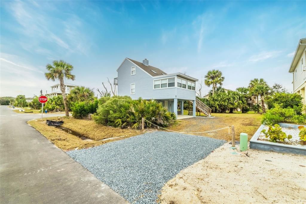 Activo con contrato: $449,900 (3 camas, 2 baños, 1344 Pies cuadrados)