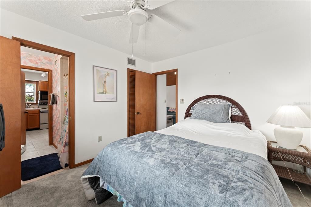 Activo con contrato: $449,900 (3 camas, 2 baños, 1344 Pies cuadrados)