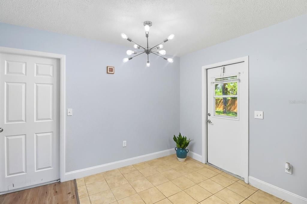 En Venta: $227,000 (3 camas, 1 baños, 1000 Pies cuadrados)