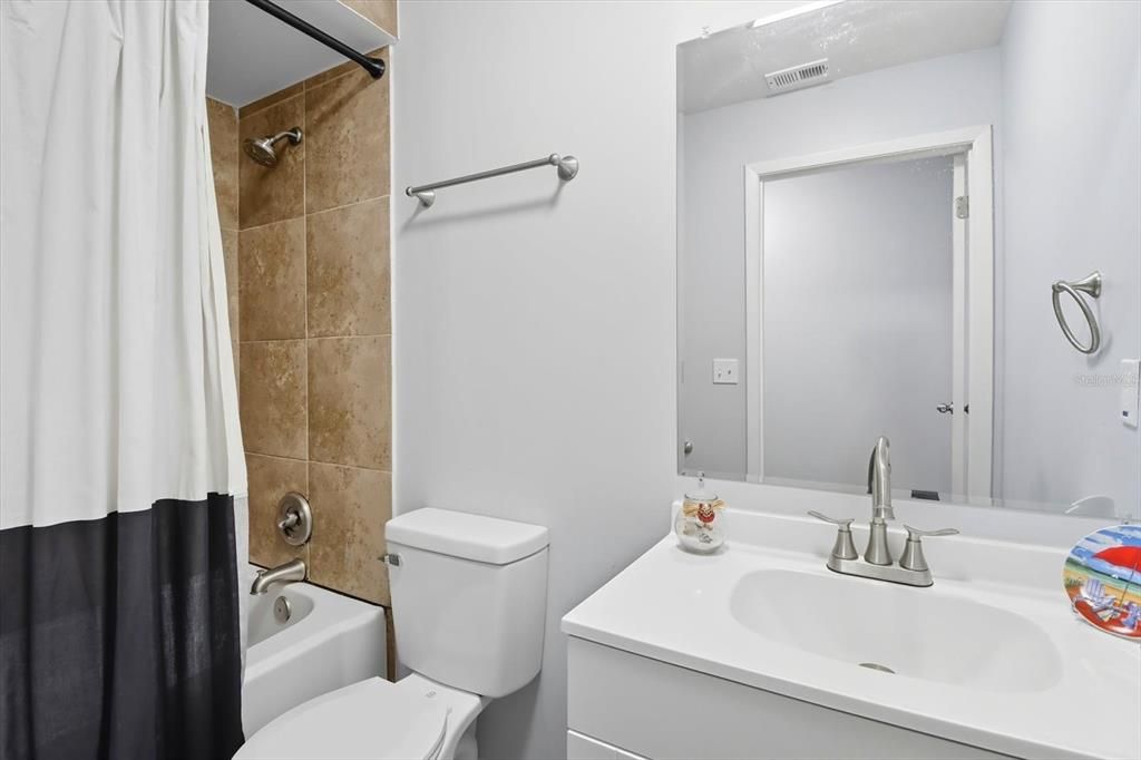 En Venta: $227,000 (3 camas, 1 baños, 1000 Pies cuadrados)