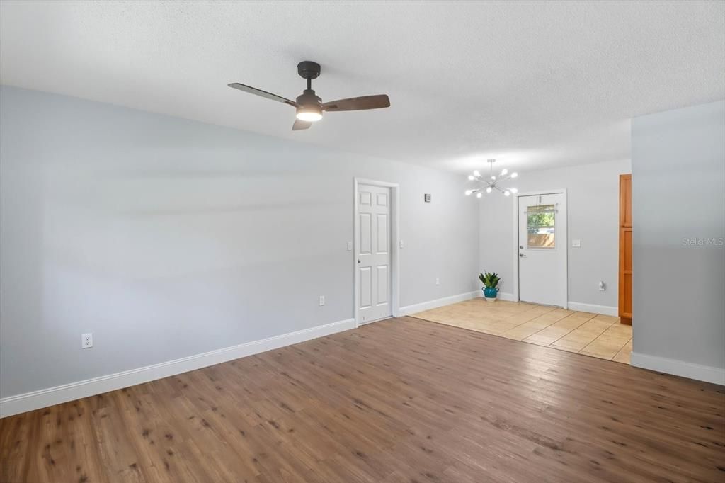 En Venta: $227,000 (3 camas, 1 baños, 1000 Pies cuadrados)