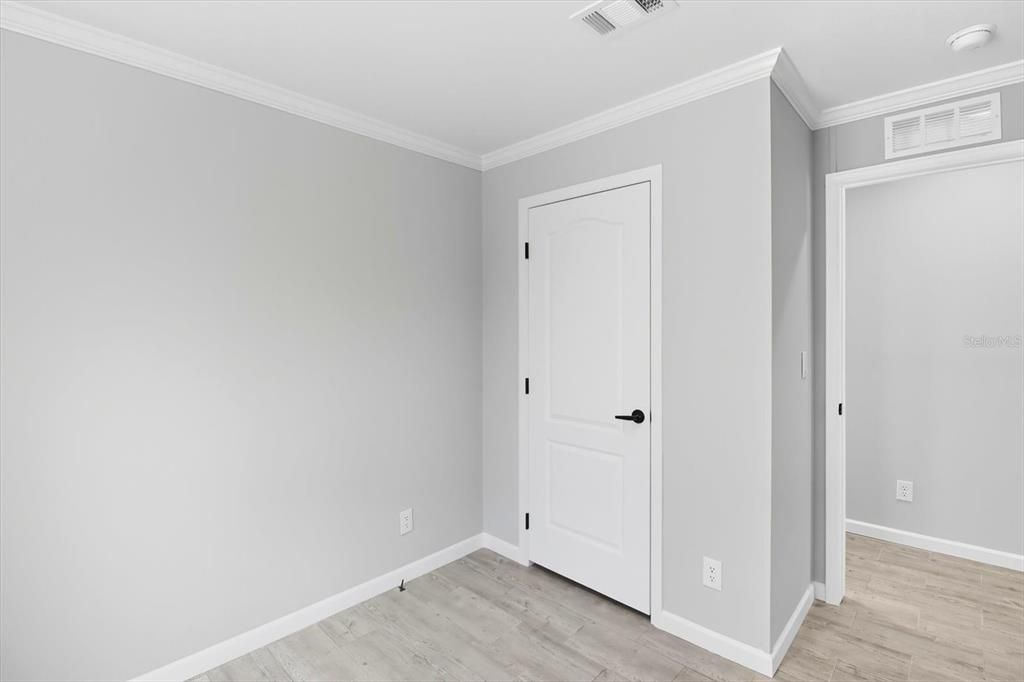 На продажу: $163,000 (2 спален, 2 ванн, 800 Квадратных фут)