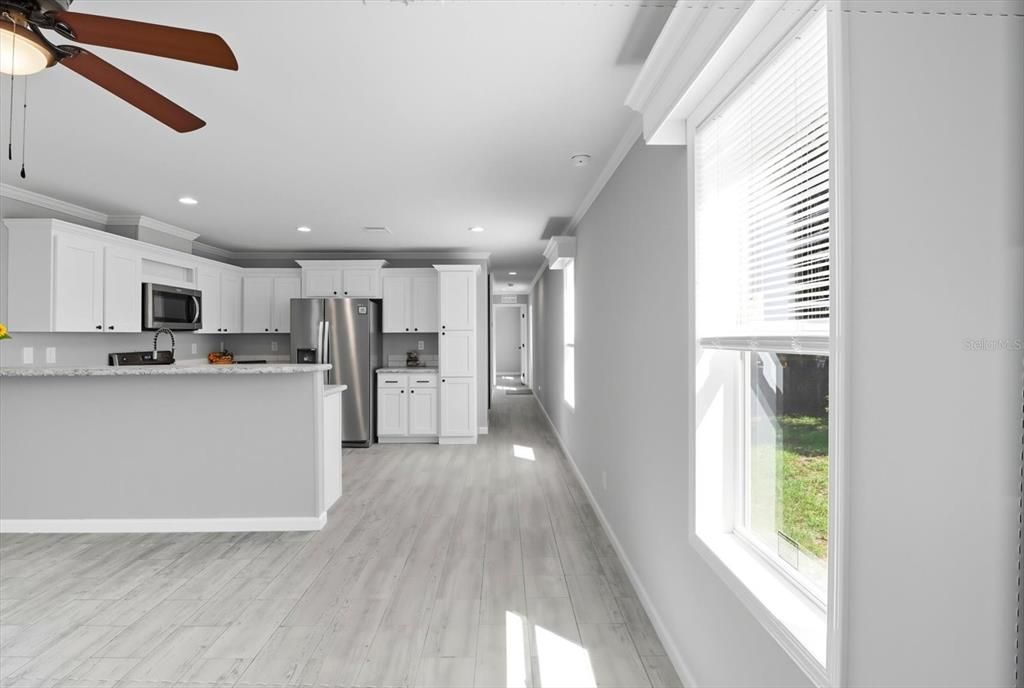 На продажу: $163,000 (2 спален, 2 ванн, 800 Квадратных фут)