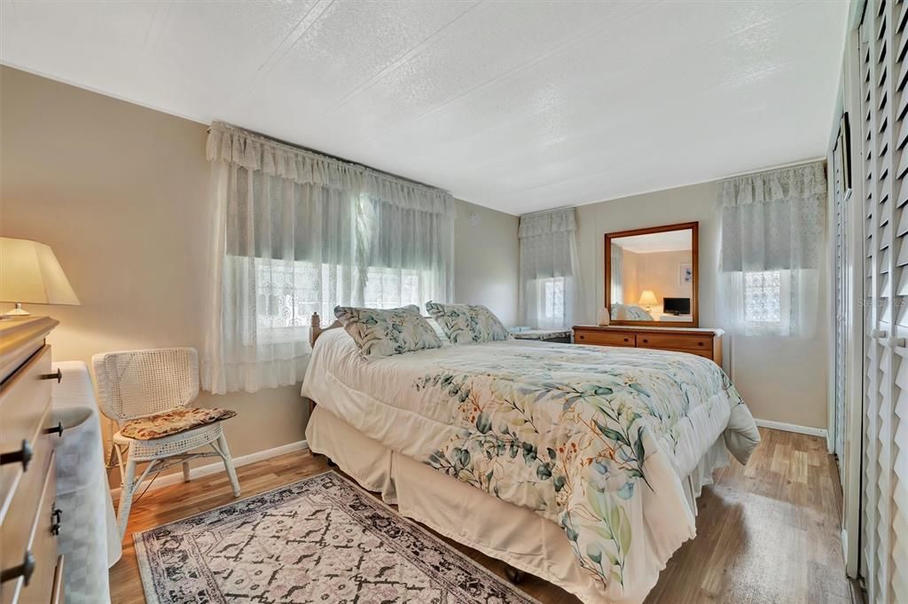 En Venta: $129,900 (2 camas, 1 baños, 976 Pies cuadrados)