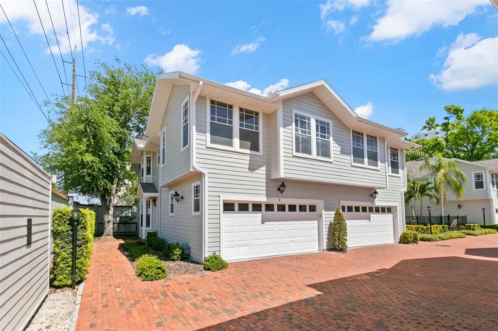 Recently Sold: $764,900 (3 beds, 2 baths, 1641 Square Feet)