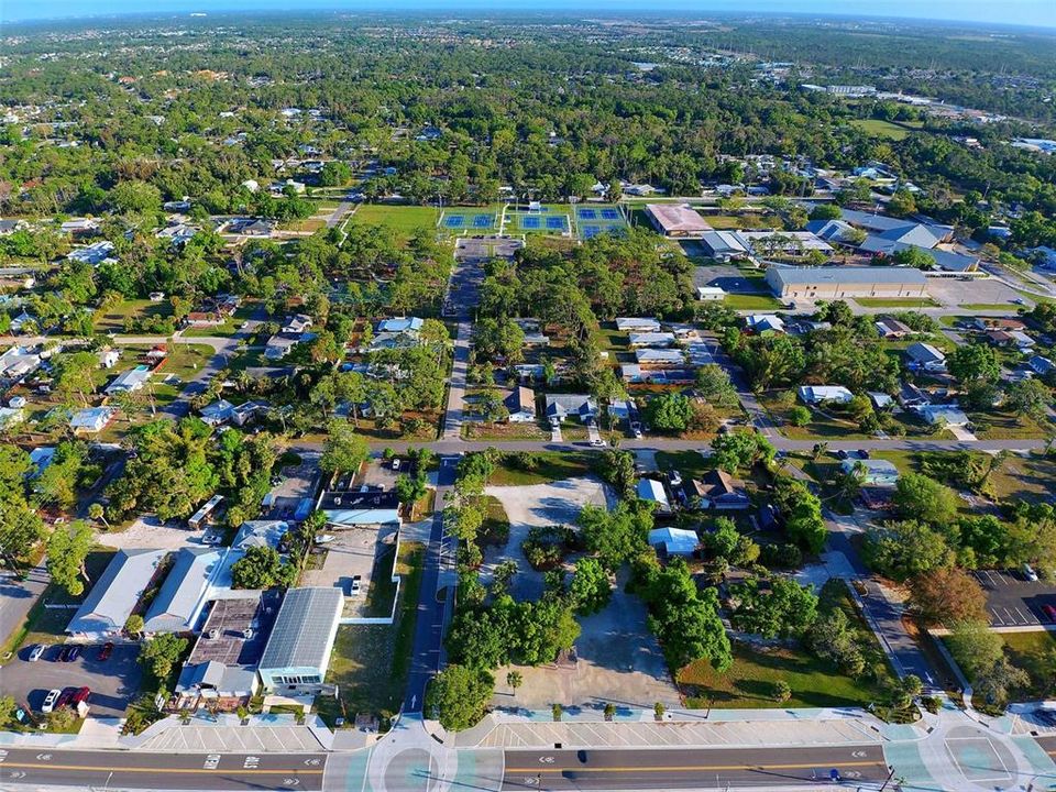 En Venta: $2,225,000 (0.96 acres)