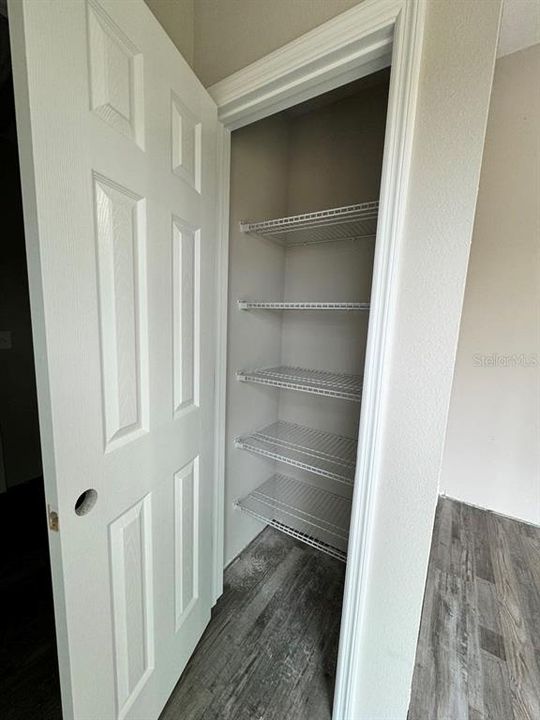 For Sale: $216,400 (3 beds, 2 baths, 1170 Square Feet)