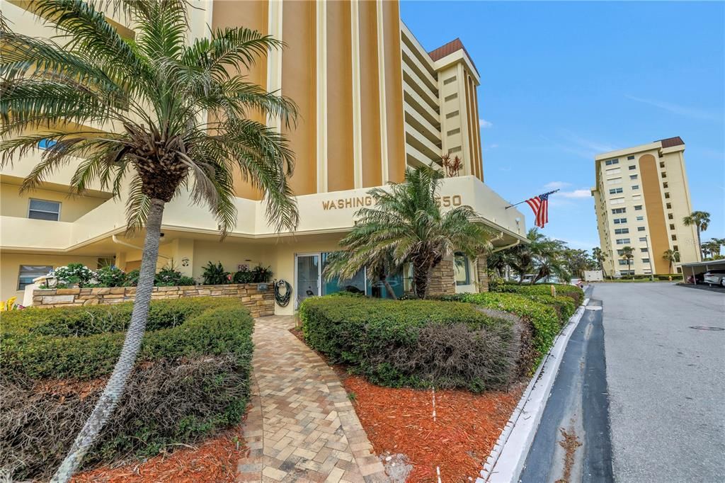 Recently Sold: $255,000 (2 beds, 2 baths, 1115 Square Feet)