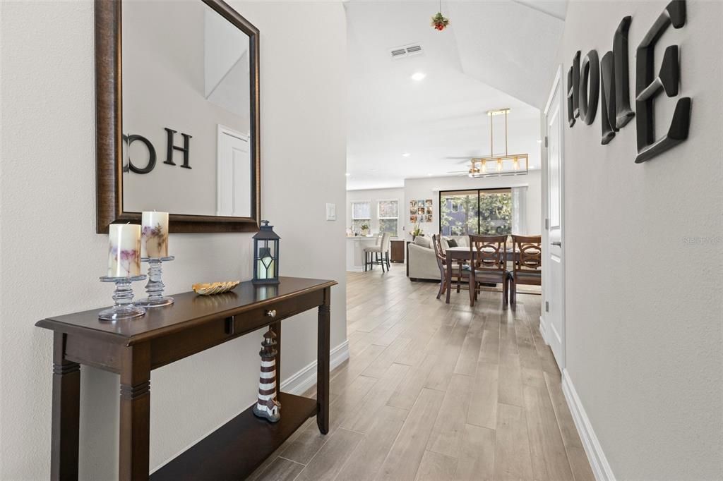 待售: $479,999 (3 贝兹, 2 浴室, 2047 平方英尺)