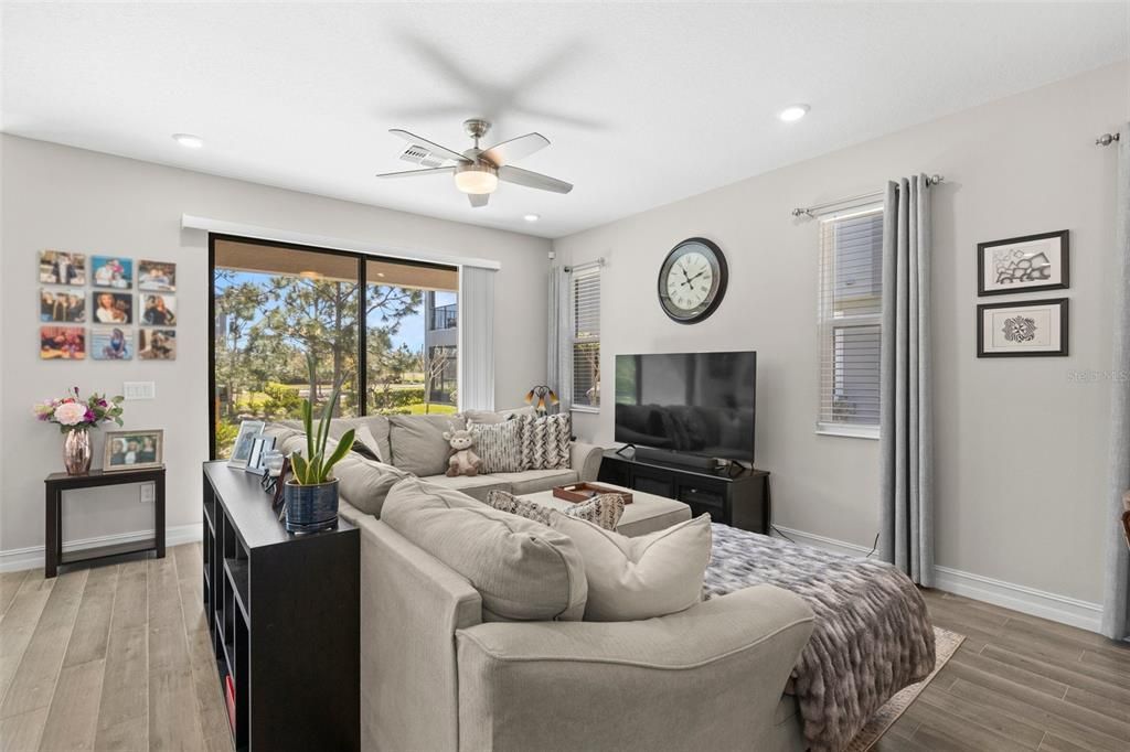 待售: $479,999 (3 贝兹, 2 浴室, 2047 平方英尺)