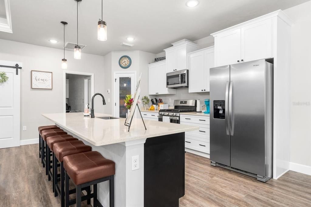 待售: $599,999 (4 贝兹, 3 浴室, 2109 平方英尺)