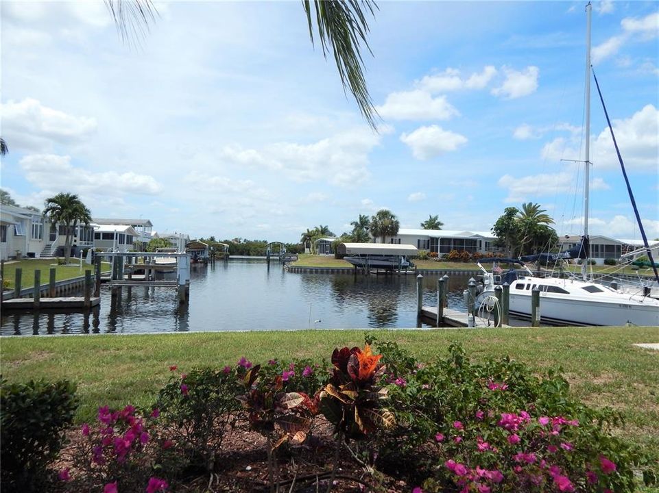 待售: $375,000 (3 贝兹, 2 浴室, 2310 平方英尺)