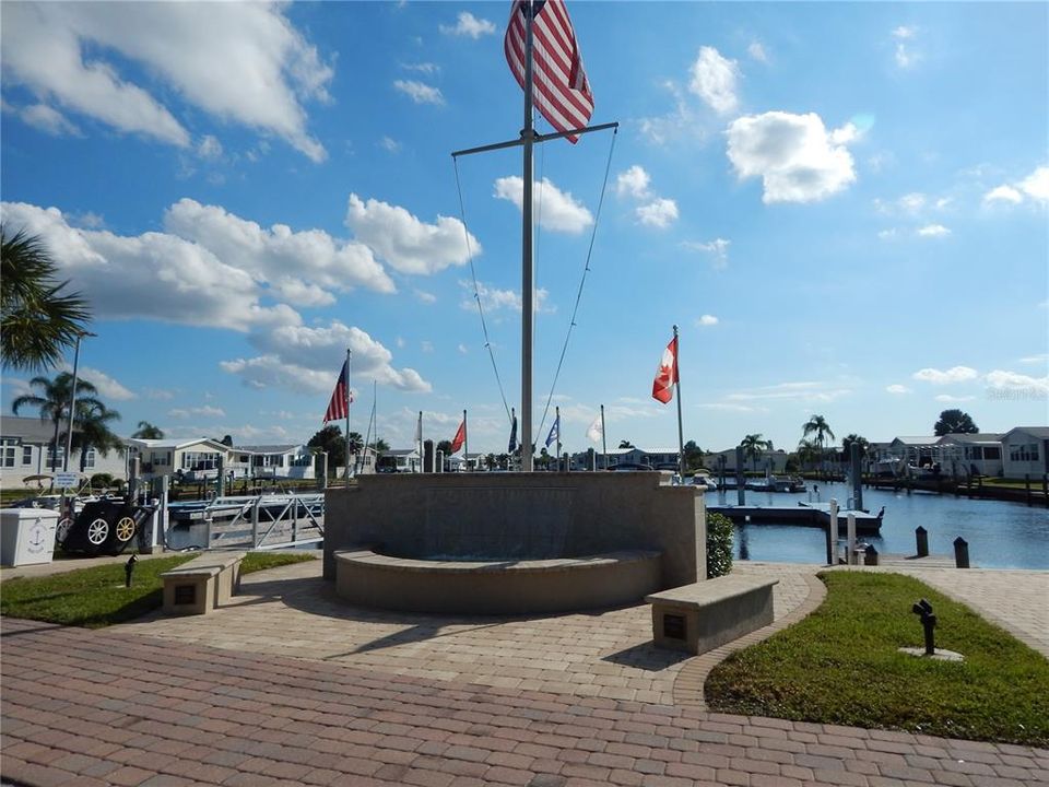 待售: $375,000 (3 贝兹, 2 浴室, 2310 平方英尺)