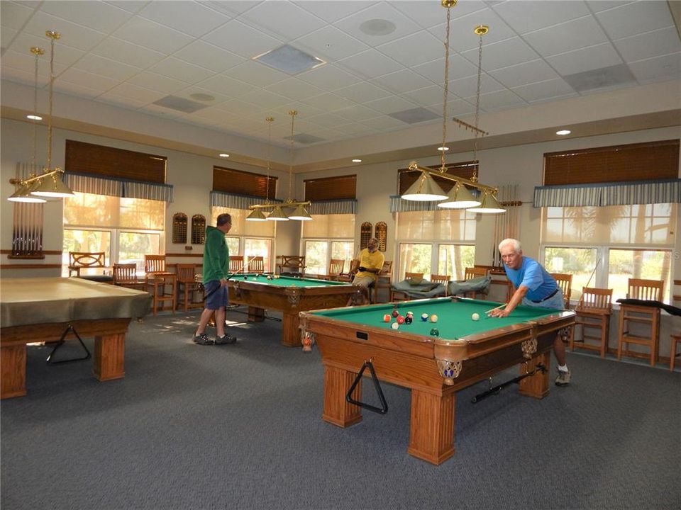 待售: $375,000 (3 贝兹, 2 浴室, 2310 平方英尺)