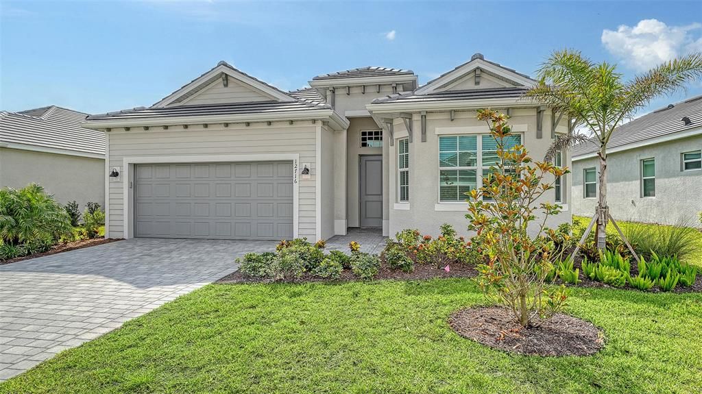 В аренду: $12,000 (3 спален, 2 ванн, 2061 Квадратных фут)