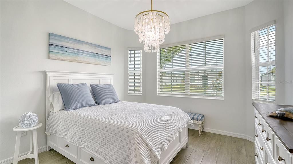 В аренду: $12,000 (3 спален, 2 ванн, 2061 Квадратных фут)