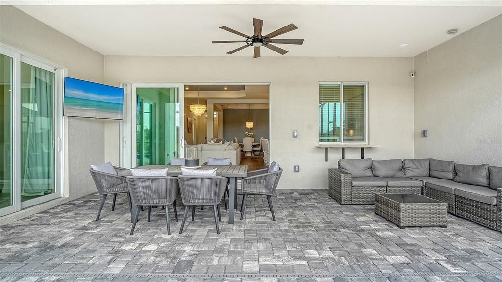 В аренду: $12,000 (3 спален, 2 ванн, 2061 Квадратных фут)