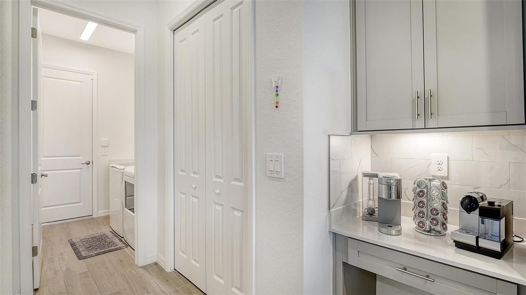 В аренду: $12,000 (3 спален, 2 ванн, 2061 Квадратных фут)