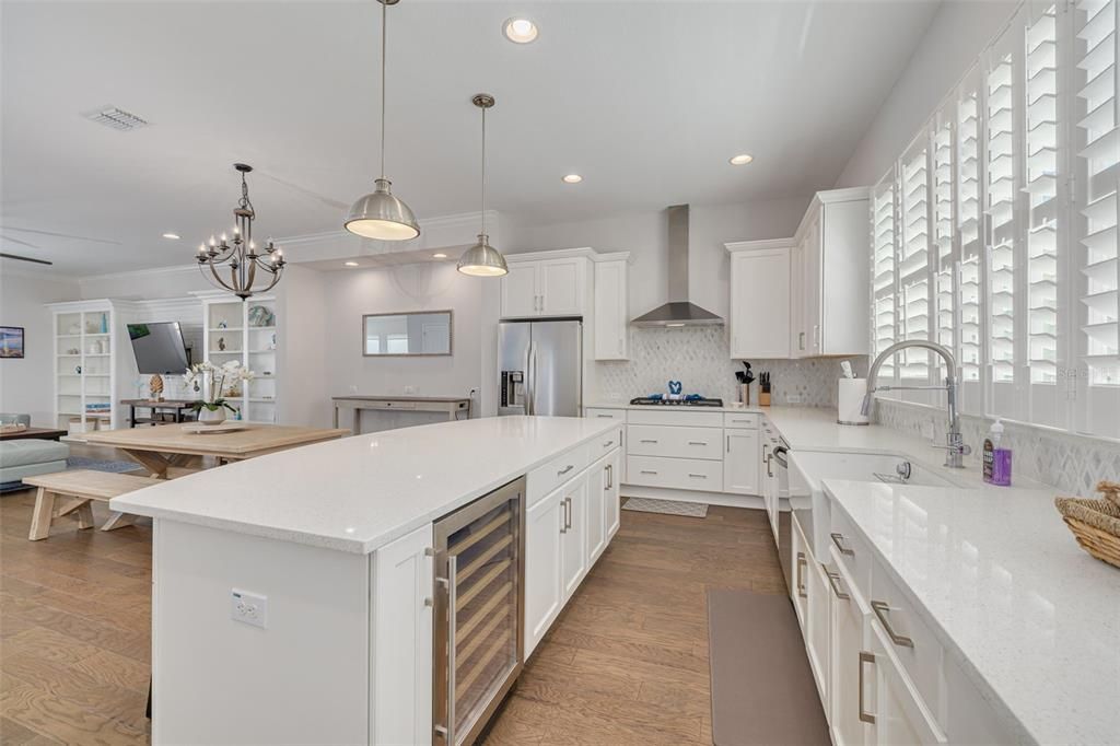 En Venta: $1,149,900 (3 camas, 2 baños, 2403 Pies cuadrados)