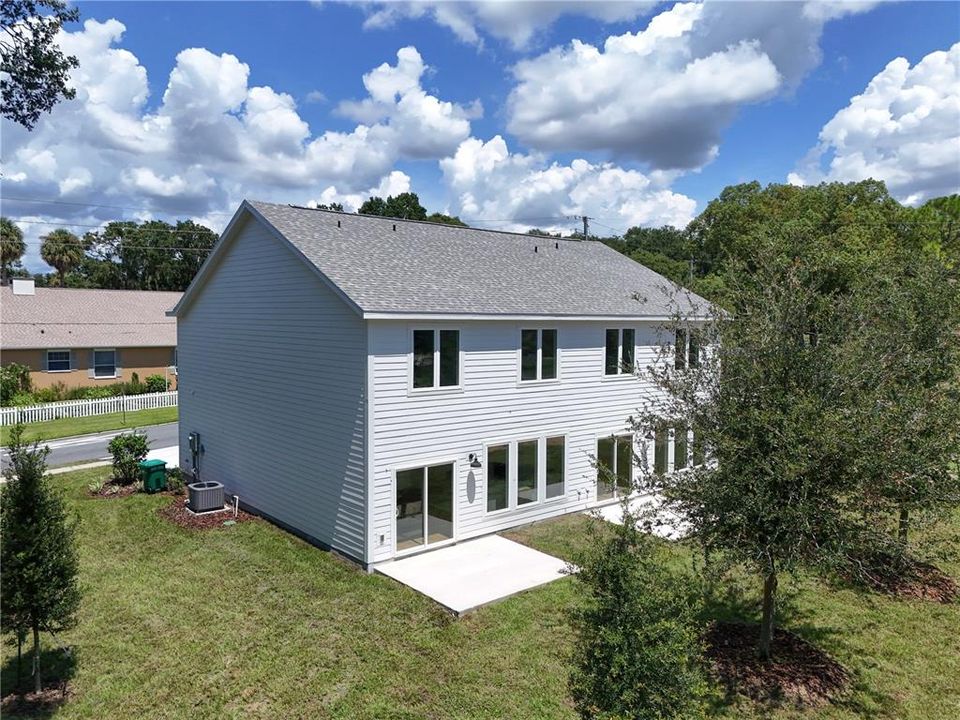 Activo con contrato: $485,000 (3 camas, 2 baños, 1475 Pies cuadrados)