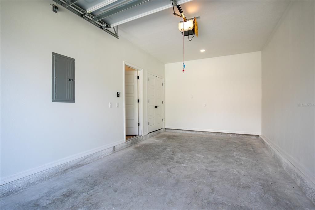 Activo con contrato: $485,000 (3 camas, 2 baños, 1475 Pies cuadrados)