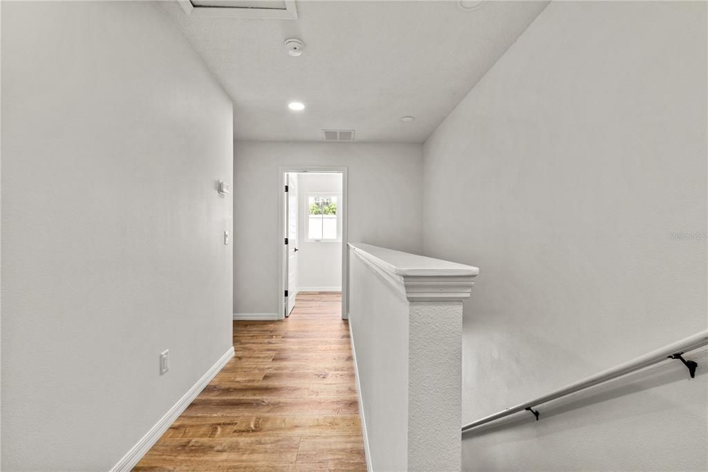 Activo con contrato: $485,000 (3 camas, 2 baños, 1475 Pies cuadrados)