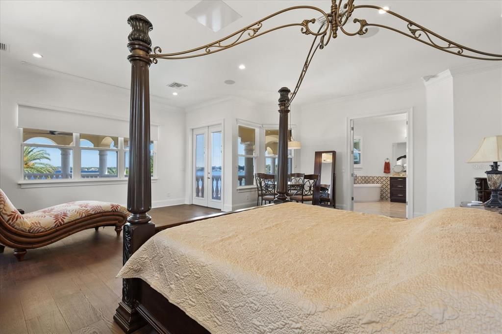 En Venta: $4,899,000 (7 camas, 10 baños, 5935 Pies cuadrados)