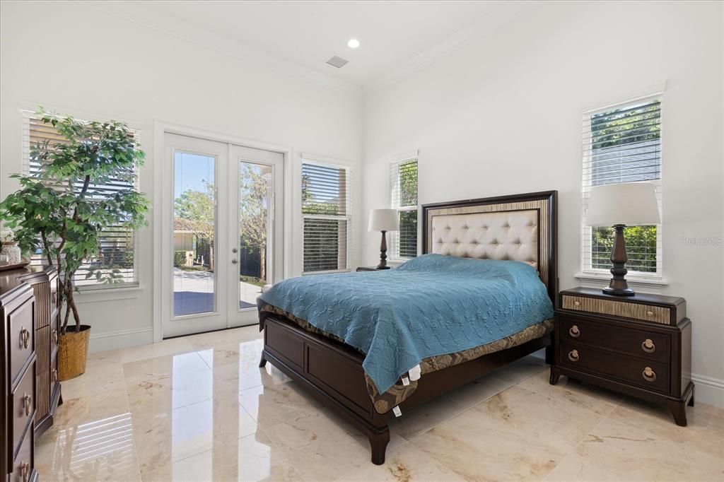 En Venta: $4,899,000 (7 camas, 10 baños, 5935 Pies cuadrados)