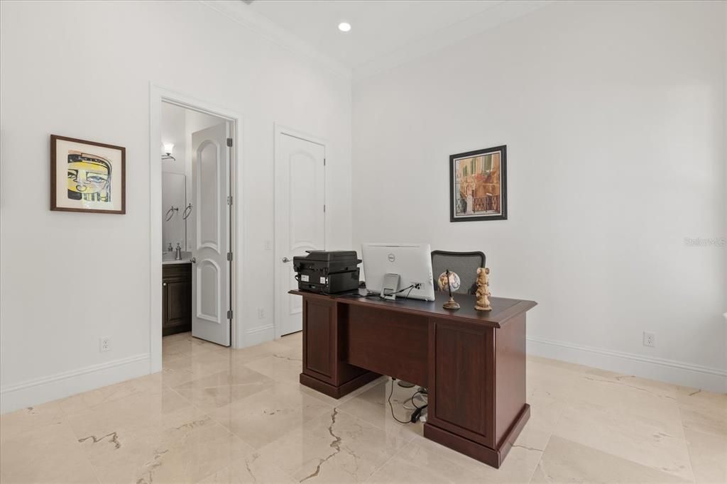 En Venta: $4,899,000 (7 camas, 10 baños, 5935 Pies cuadrados)