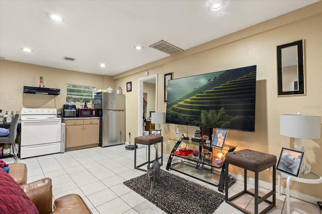 For Sale: $625,000 (3 beds, 0 baths, 1890 Square Feet)