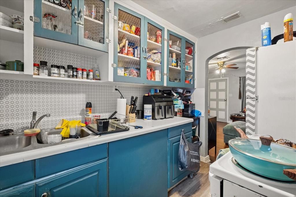 For Sale: $625,000 (3 beds, 0 baths, 1890 Square Feet)