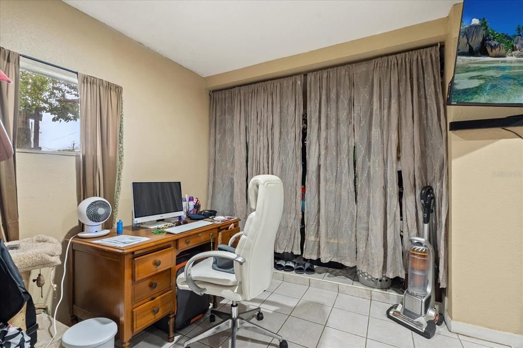 For Sale: $625,000 (3 beds, 0 baths, 1890 Square Feet)