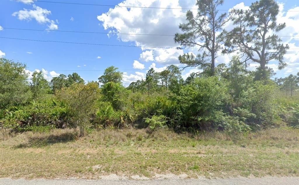 For Sale: $18,900 (0.23 acres)