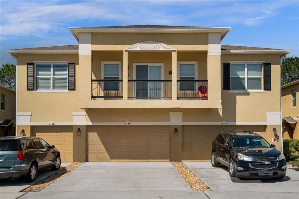 Recently Rented: $1,900 (3 beds, 2 baths, 1588 Square Feet)