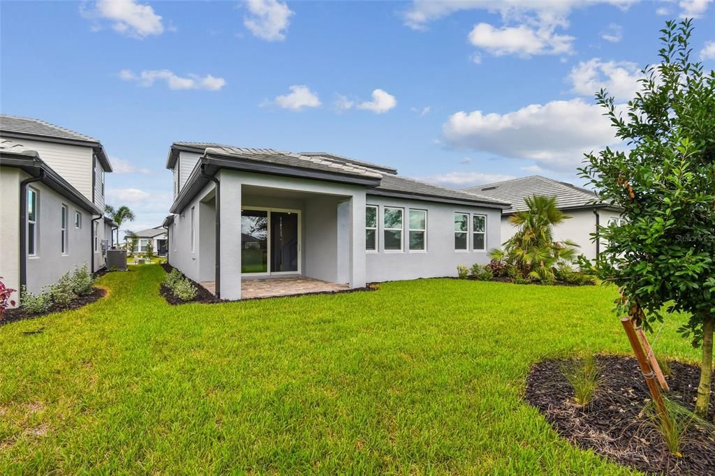 Active With Contract: $739,999 (4 beds, 4 baths, 2945 Square Feet)