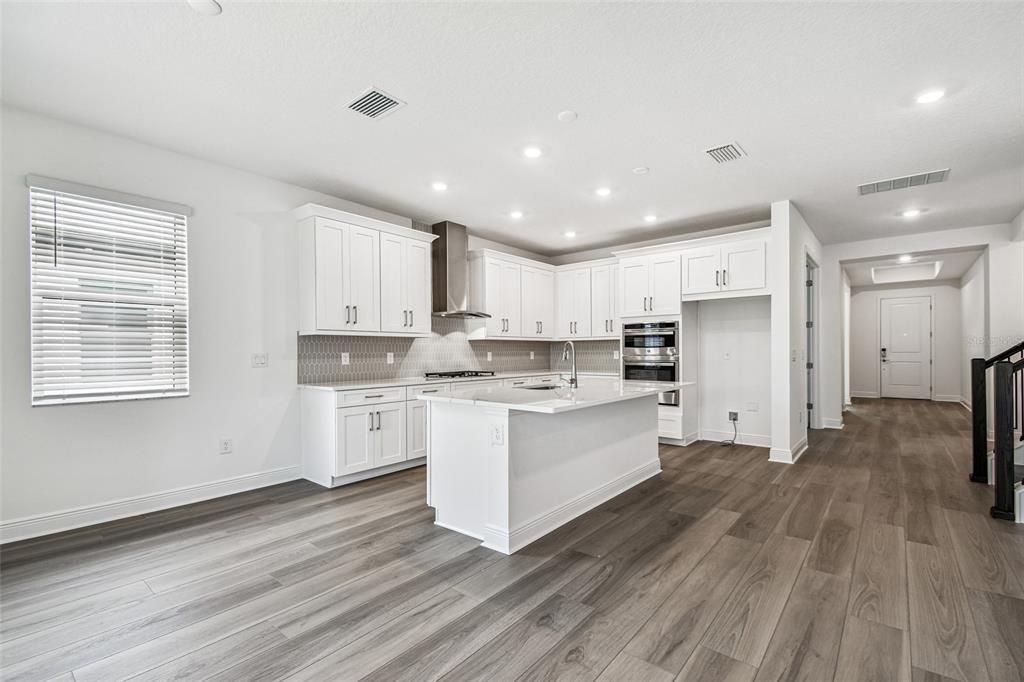 Active With Contract: $739,999 (4 beds, 4 baths, 2945 Square Feet)