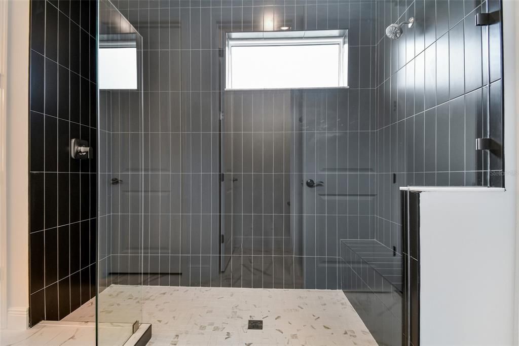 Active With Contract: $739,999 (4 beds, 4 baths, 2945 Square Feet)